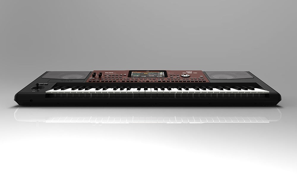 Korg Pa700 Professional Arranger Keyboard