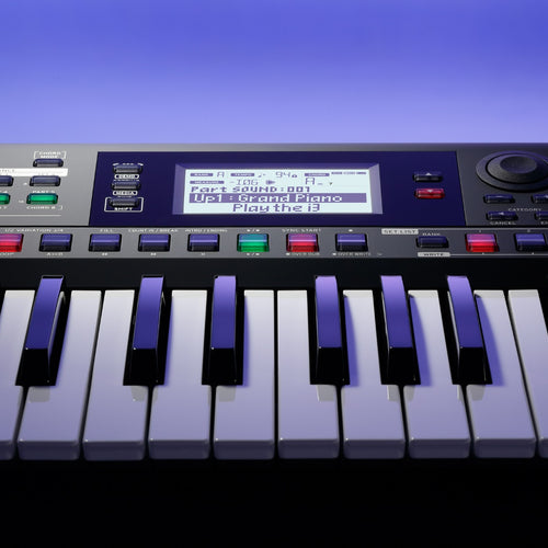 KORG i3 Music Workstation - Matte Black