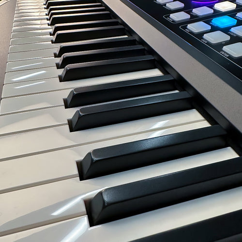 Kurzweil SP7 Grand 88-Key Stage Piano COMPLETE STAGE BUNDLE