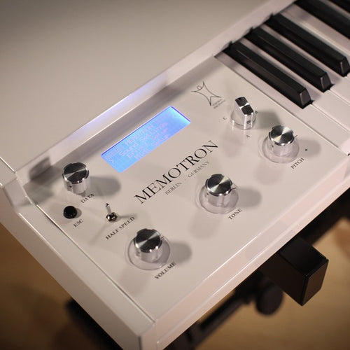 Manikin Electronic Memotron M2K Keyboard