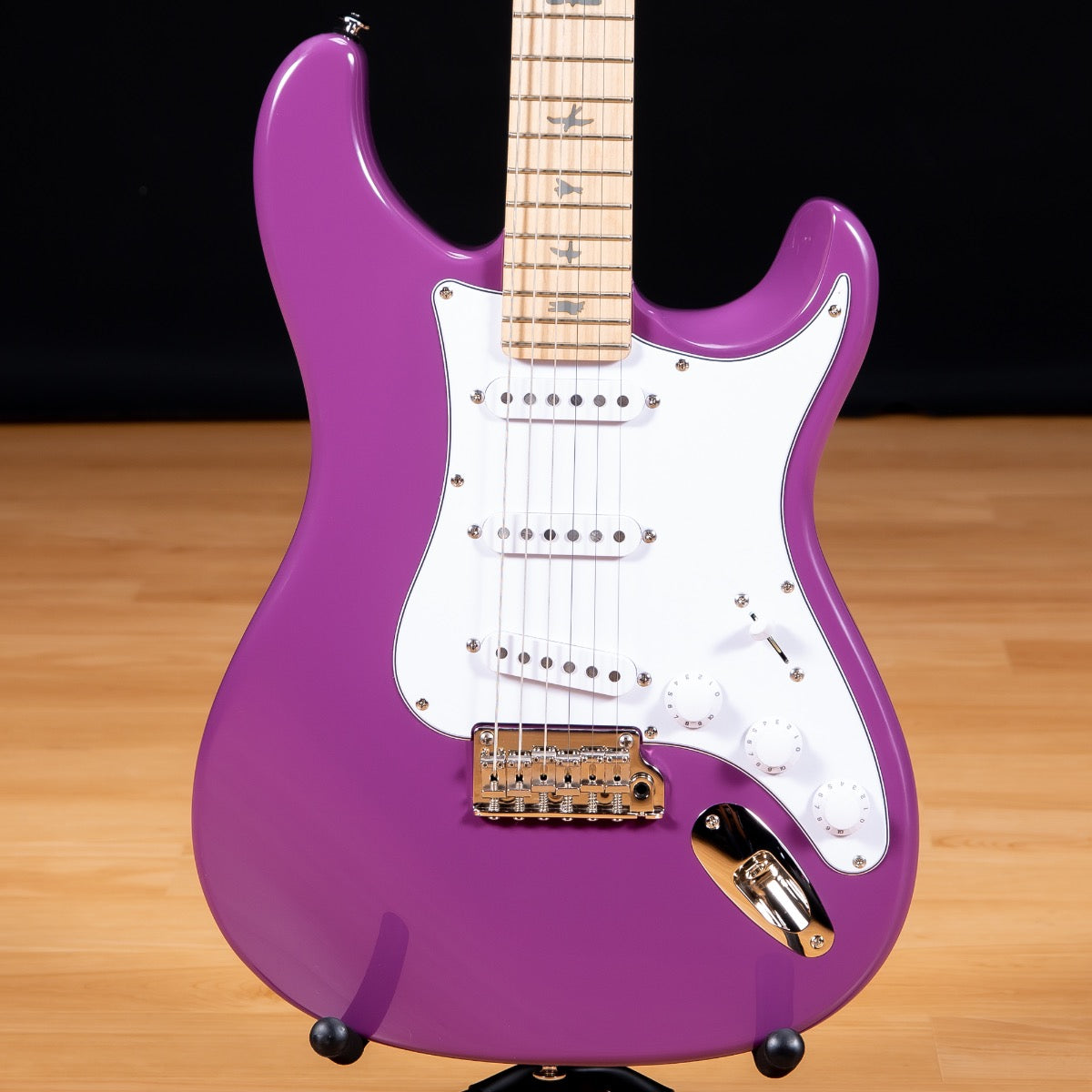 PRS SE Silver Sky Electric Guitar - Maple, Summit Purple