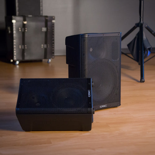 QSC CP8 8" 2-Way Powered Loudspeaker