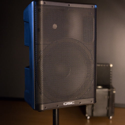 QSC CP12 12" 2-Way Powered Loudspeaker lifestyle image 2