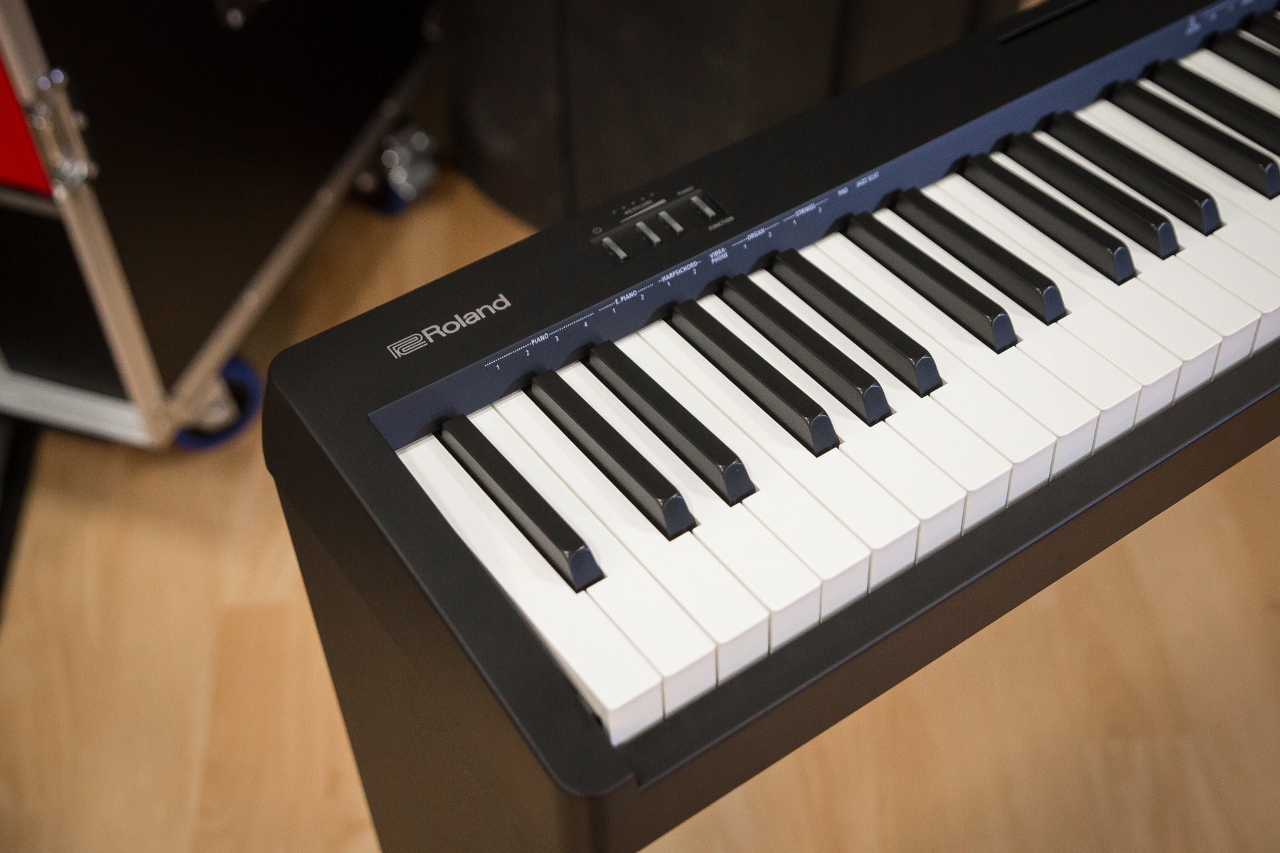 roland fp 10 pedal Roland FP-10 Digital Piano