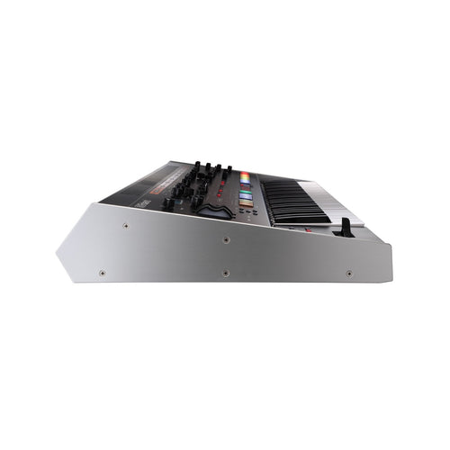 Roland Jupiter-X 61-Key Synthesizer View 4