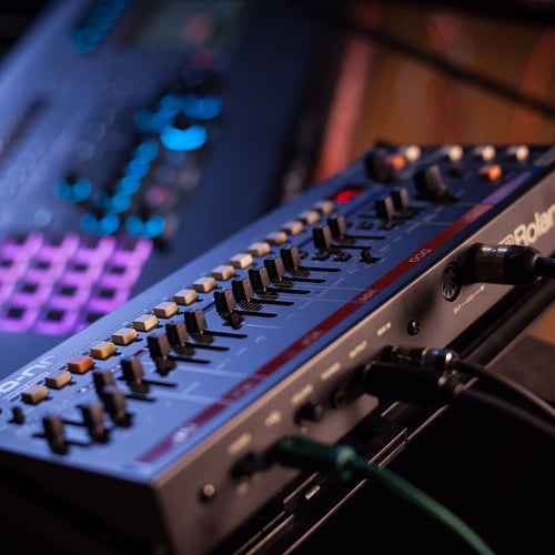 Roland Boutique JU-06A Synthesizer Sound Module