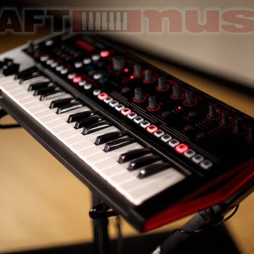 Roland JD-Xi Interactive Analog/Digital Crossover Synthesizer