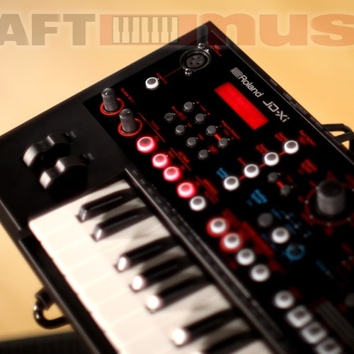 Roland JD-Xi Interactive Analog/Digital Crossover Synthesizer
