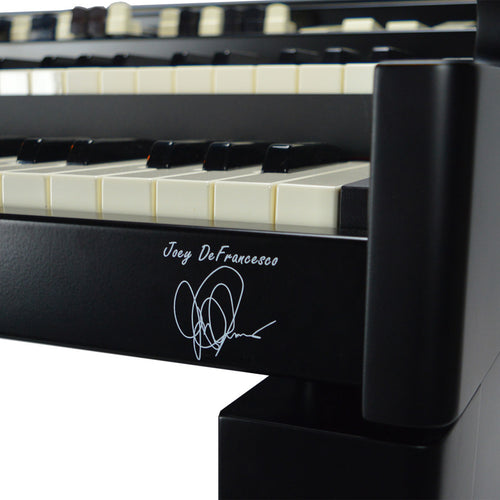 Viscount Legend Live Joey DeFrancesco Signature Organ