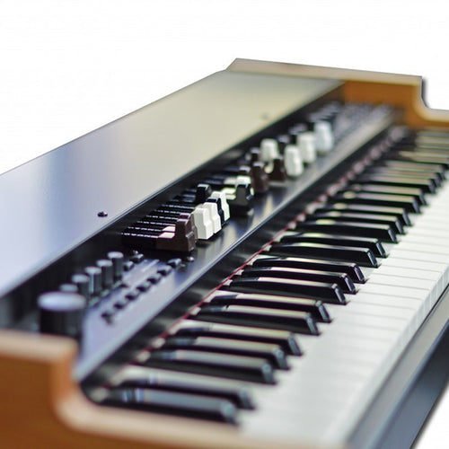 Viscount Legend Solo Organ - View 10