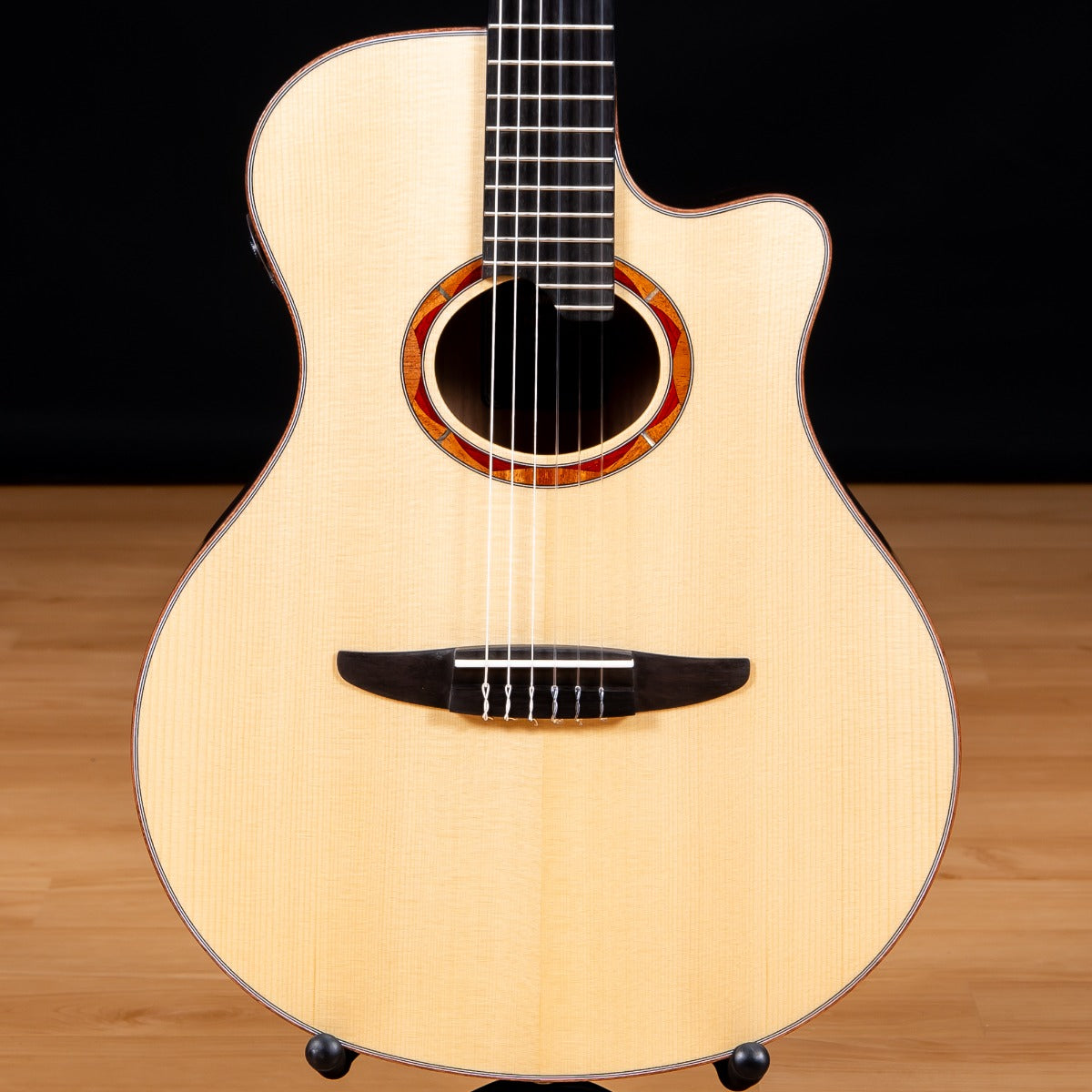 Yamaha NTX5 Nylon-String Acoustic-Electric Guitar - Natural SN IJJ479A –  Kraft Music