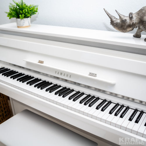Yamaha AvantGrand NU1X Hybrid Piano - Polished Brilliant White - Music Rest Open