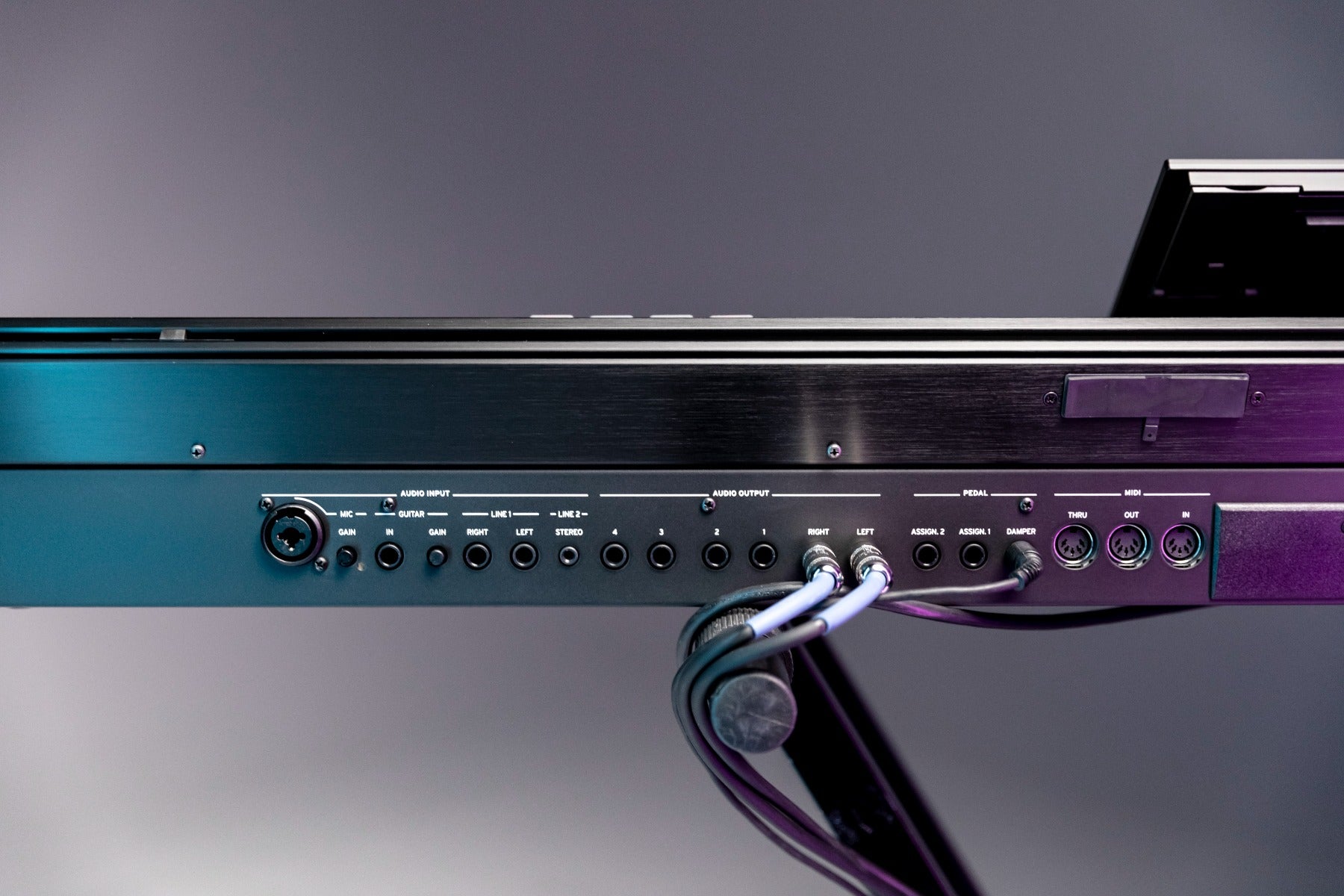 Korg PA5X 76-key Professional Arranger Workstation Keyboard CARRY