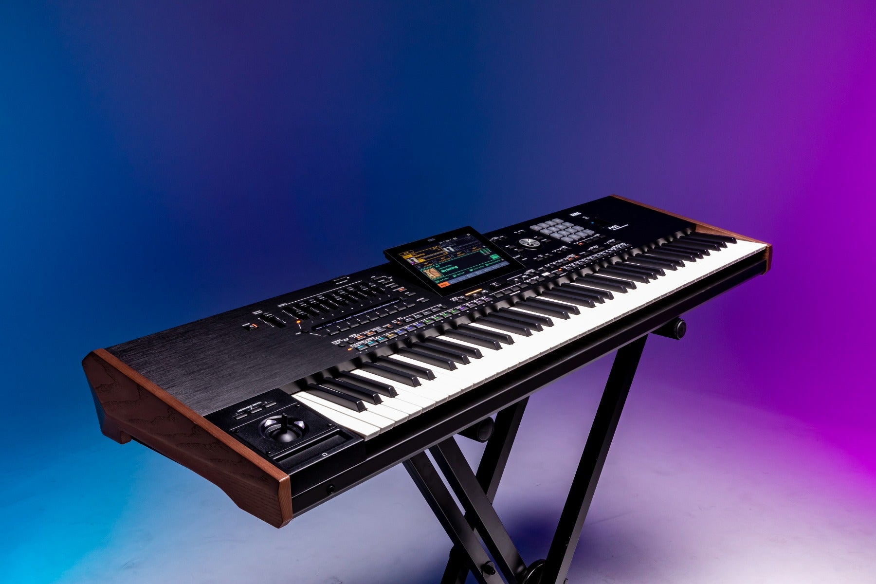 Korg PA5X 88-key Professional Arranger Workstation Keyboard CARRY