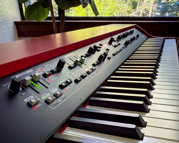 Stage Keyboards & Organs - Save w/ Bundles! – Kraft Music