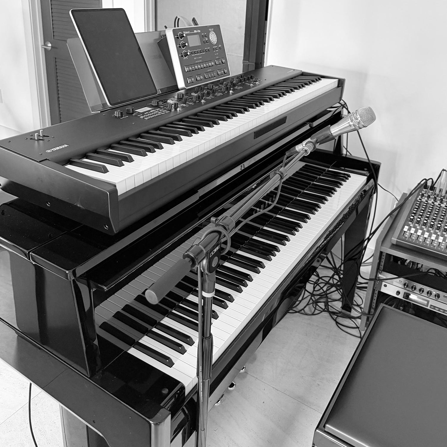 Roland LX Series – Kraft Music