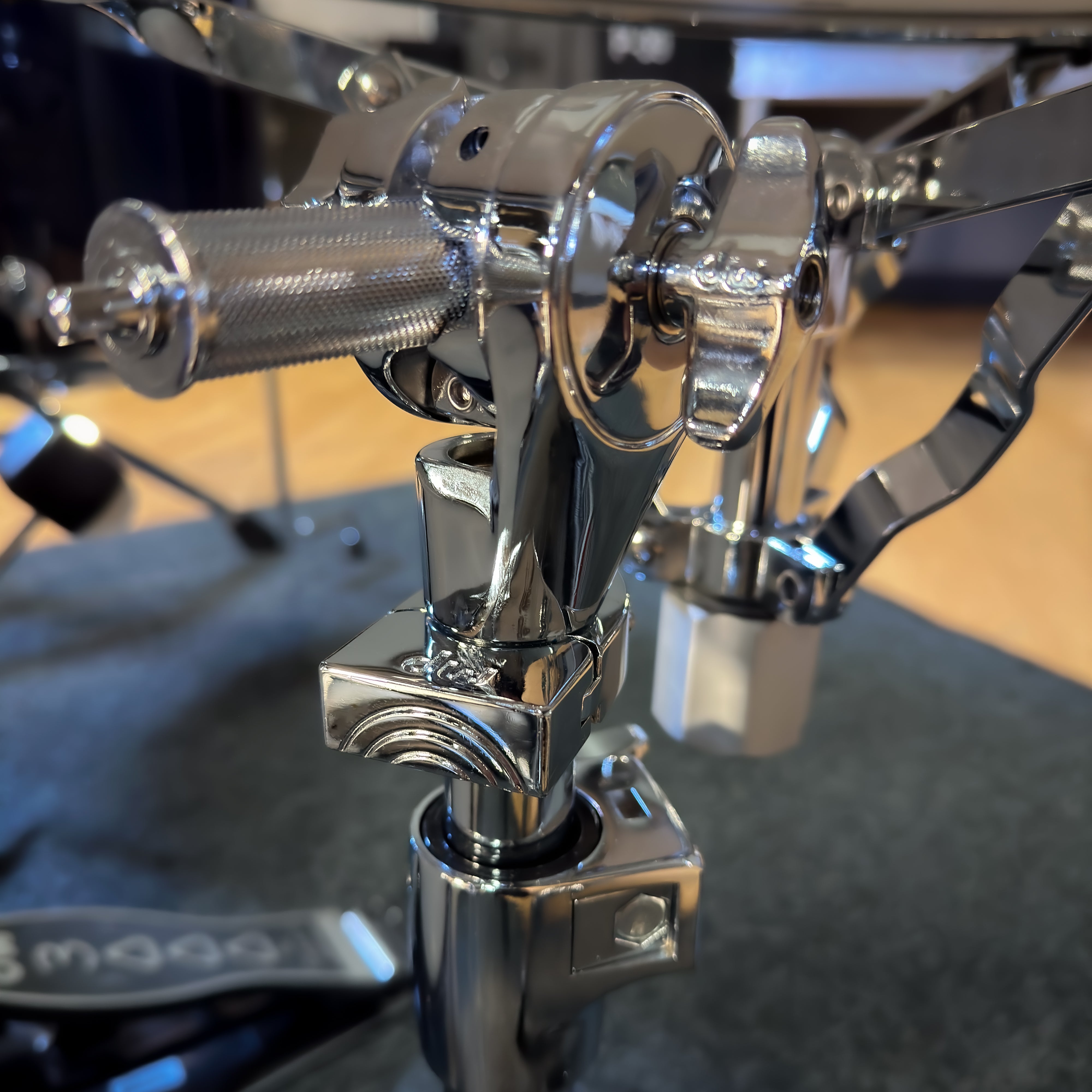 Drum Workshop DEKTLC04TAMBMCP DWe 4-Piece, Midnight Blue Metallic COMPLETE DRUM KIT - View 8