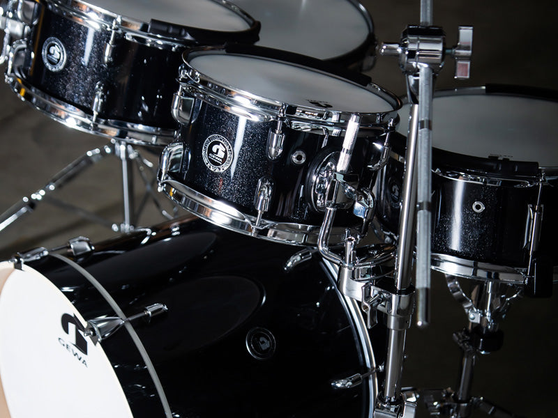 Closeup image of GEWA drum set