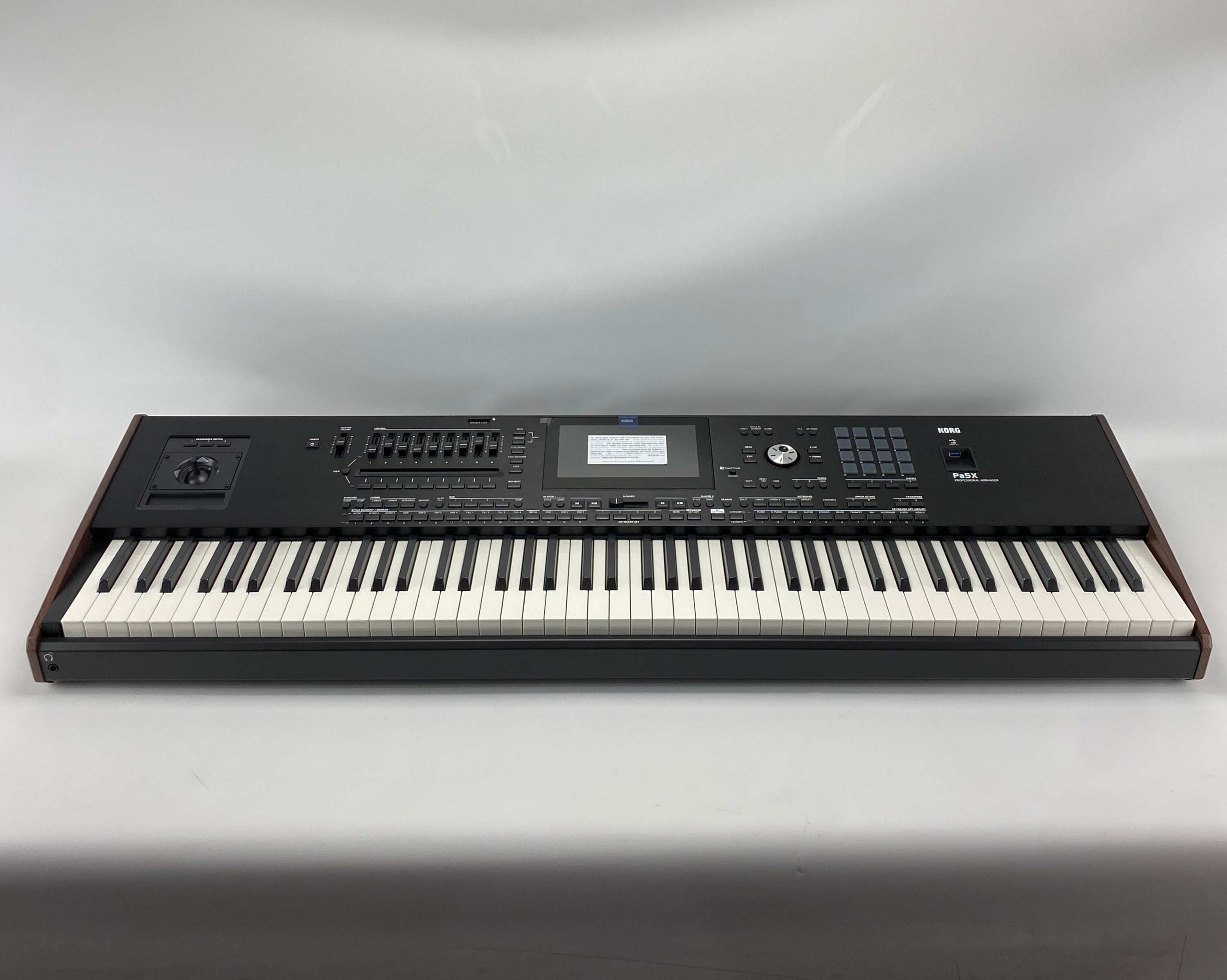Korg PA5X 88-key Professional Arranger Workstation Keyboard (Demo)