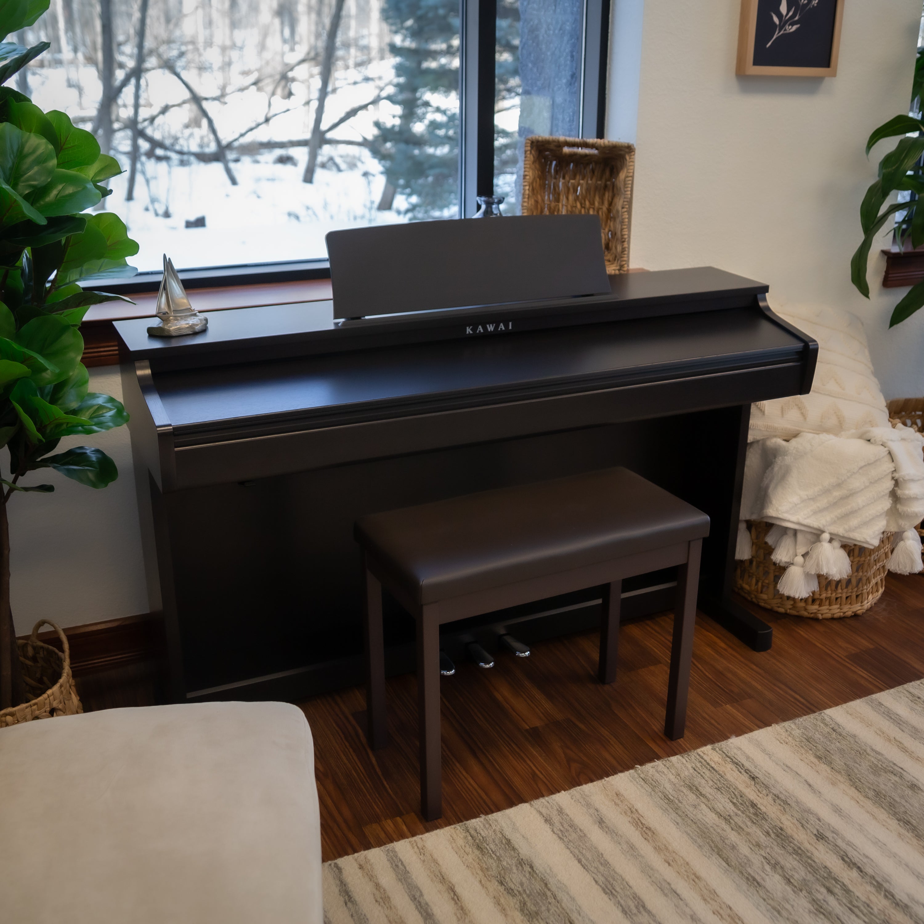 Kawai CX202 Digital Piano with Bench - Rosewood - Key cover closed