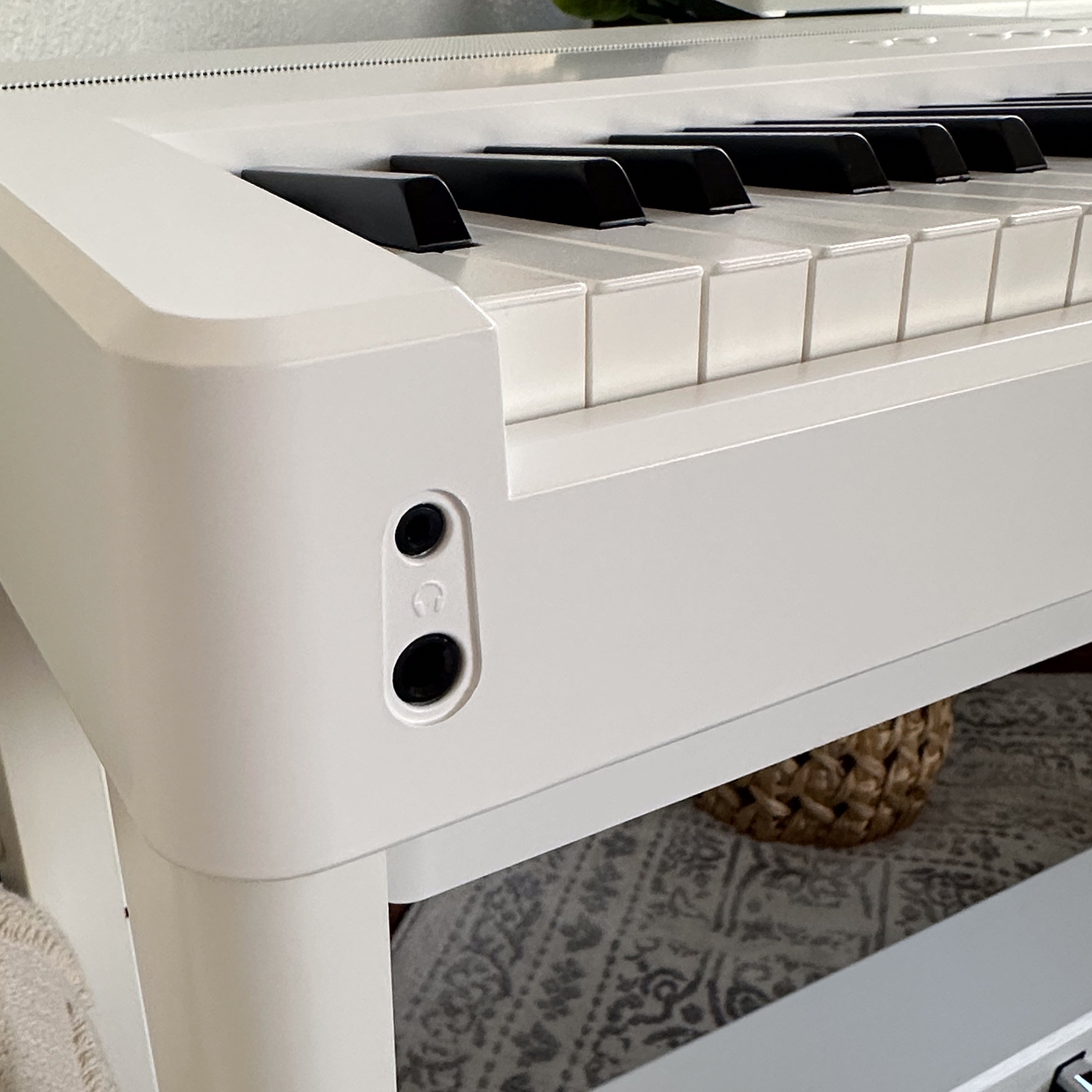 Kawai ES520 Portable Digital Piano - View 6