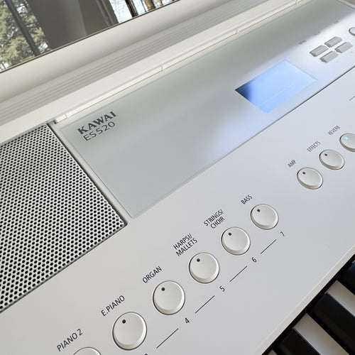 Kawai ES520 Portable Digital Piano - View 3
