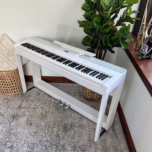 Kawai ES520 Portable Digital Piano - View 4