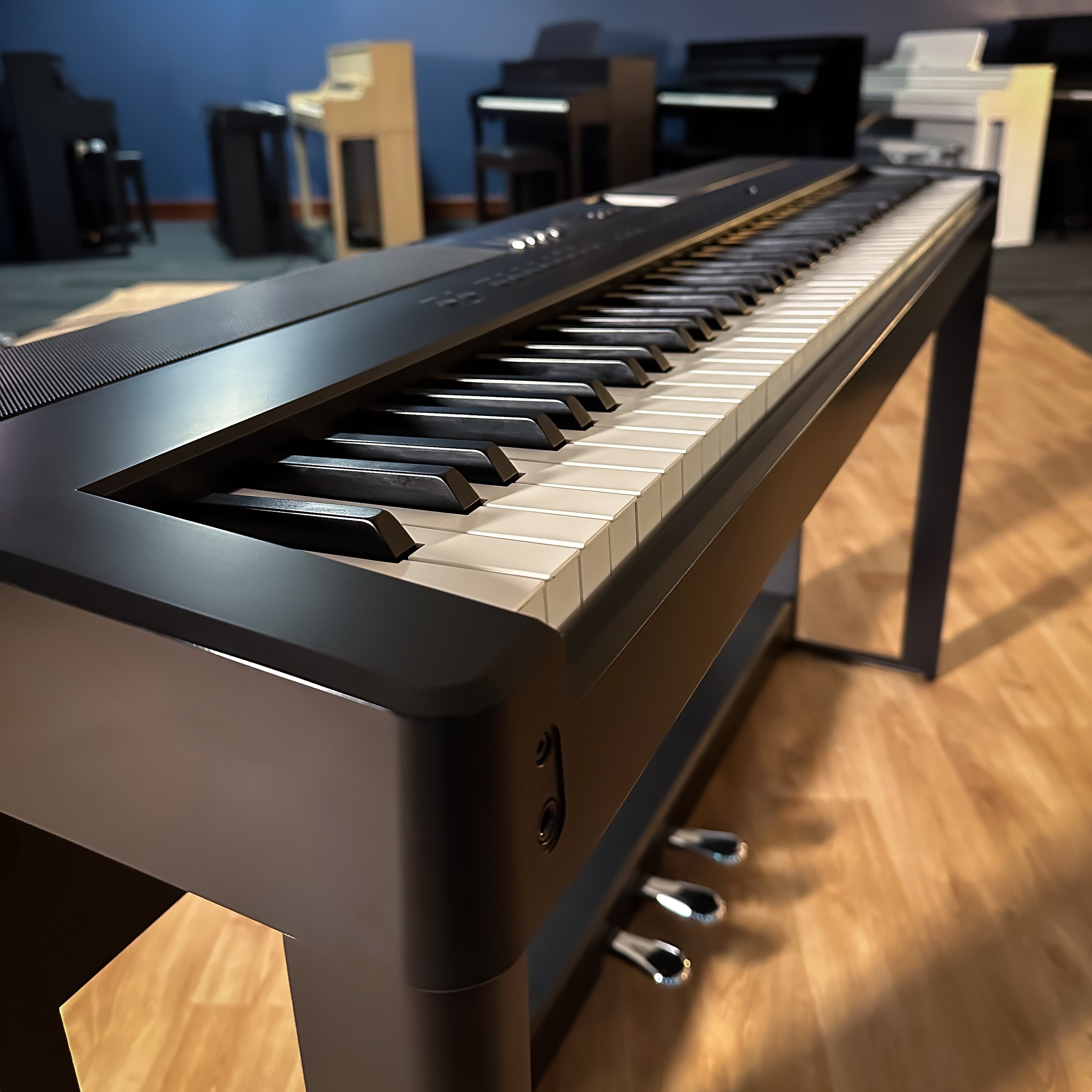 Kawai ES920 Portable Digital Piano, view 5