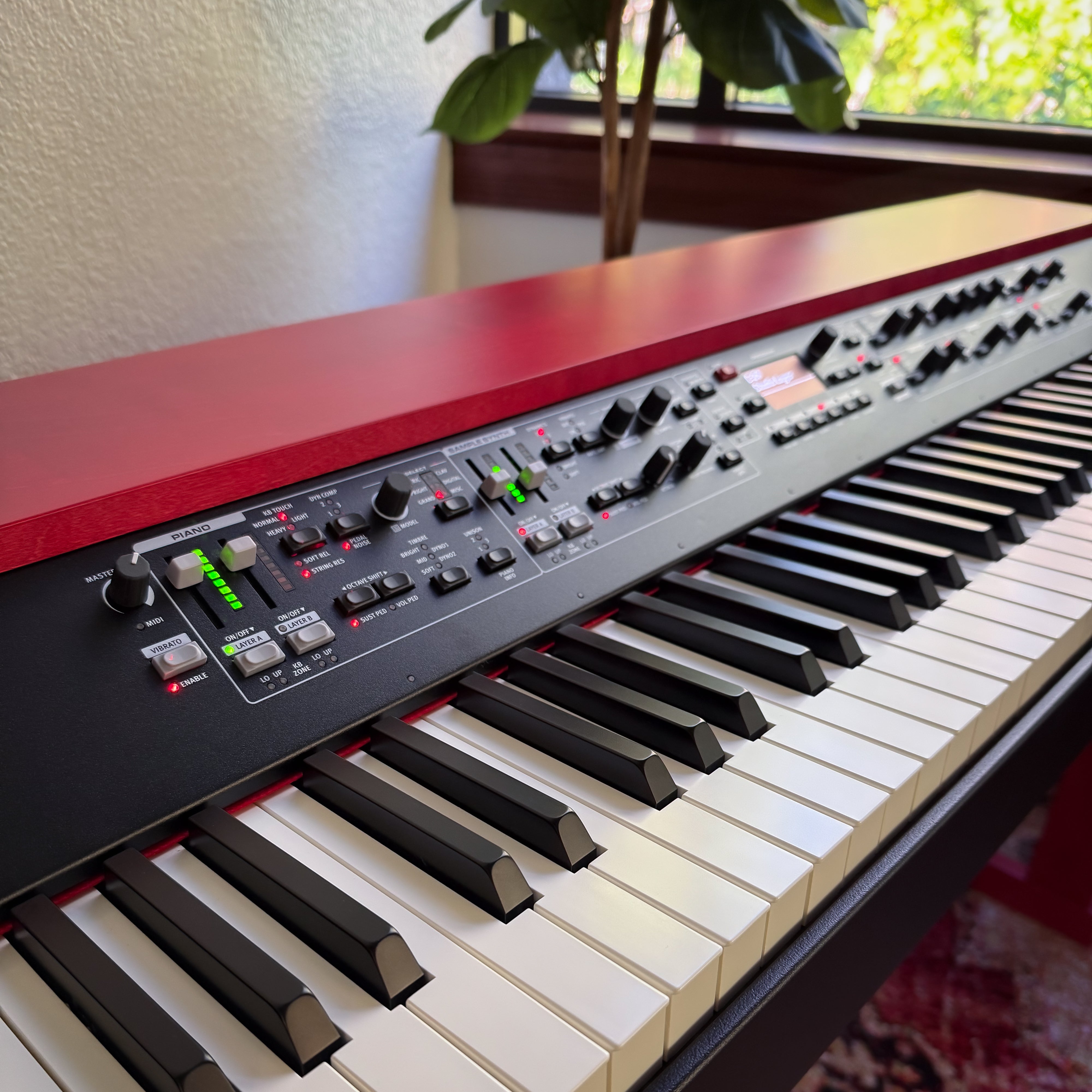 Nord Grand 2 Stage Piano - View 7