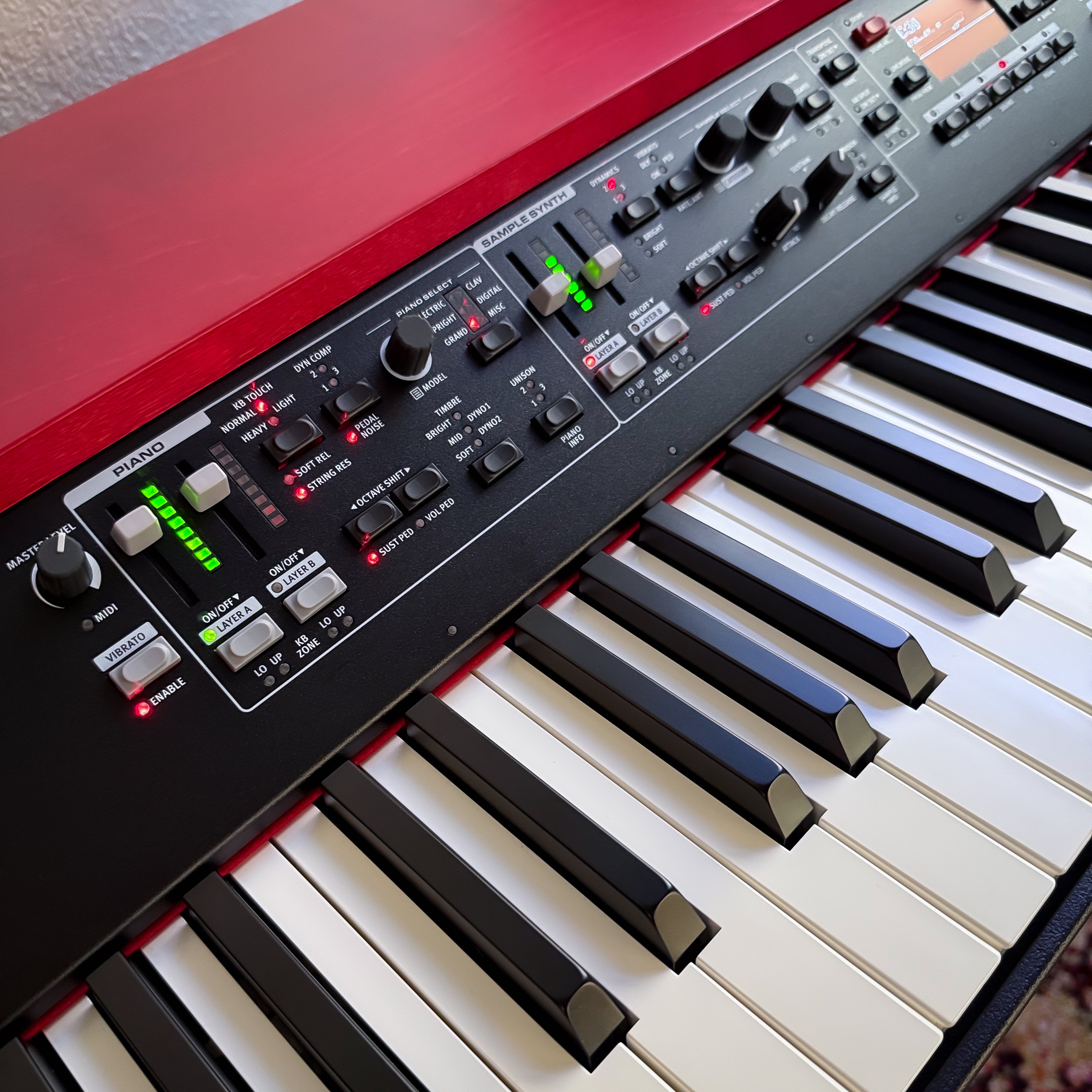 Nord Grand 2 Stage Piano - View 2