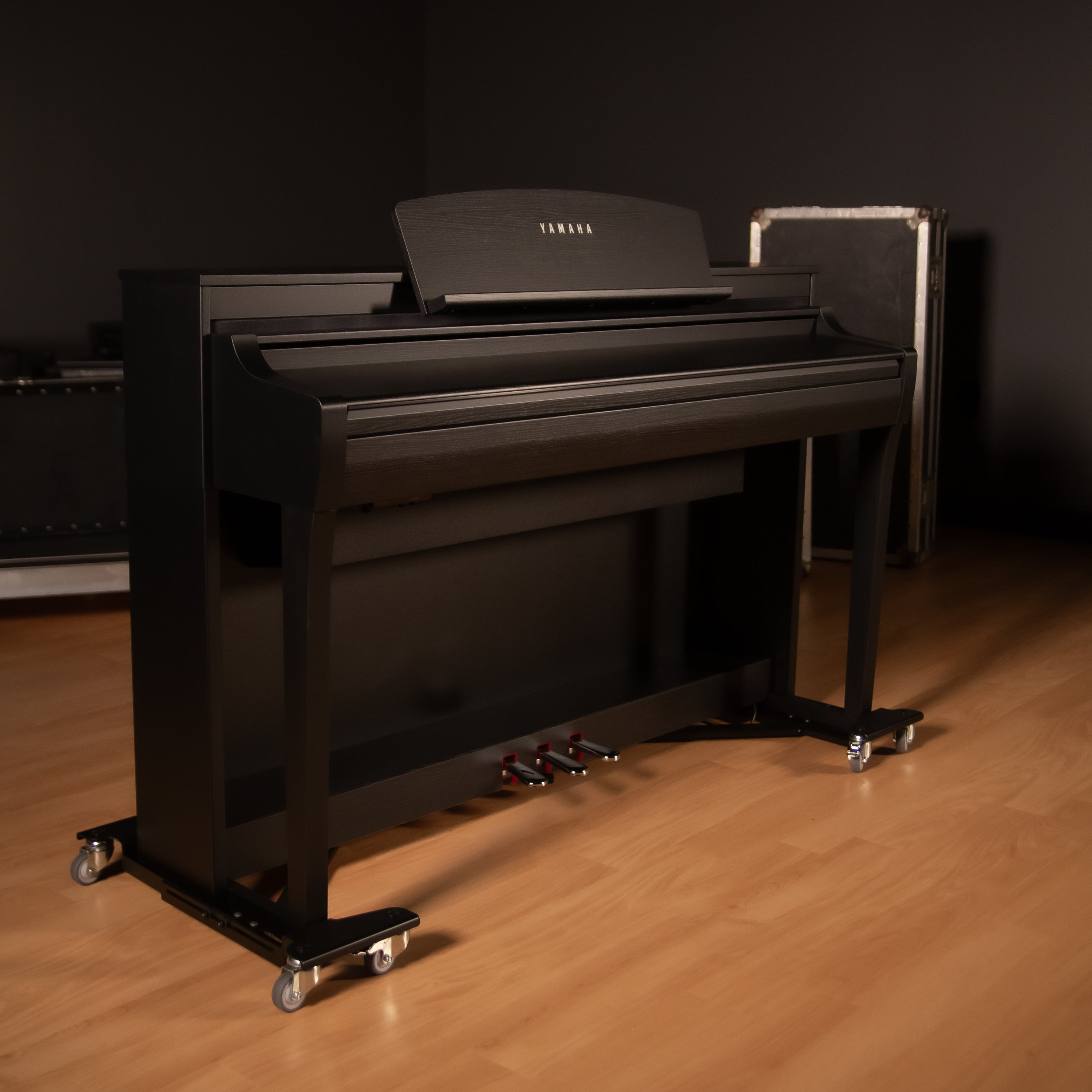 Digital piano on a K&M 18804 Trolley