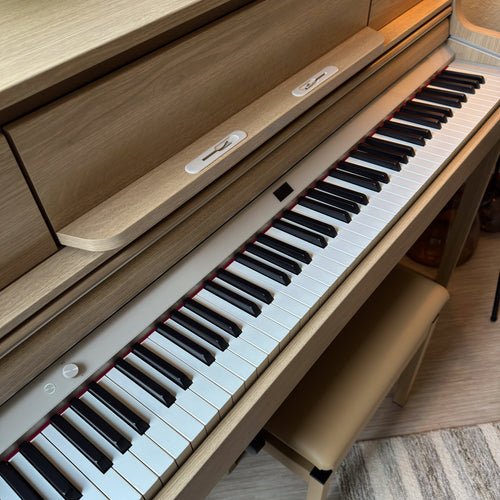 Roland LX-5 Digital Piano with Bench - Light Oak - View 15