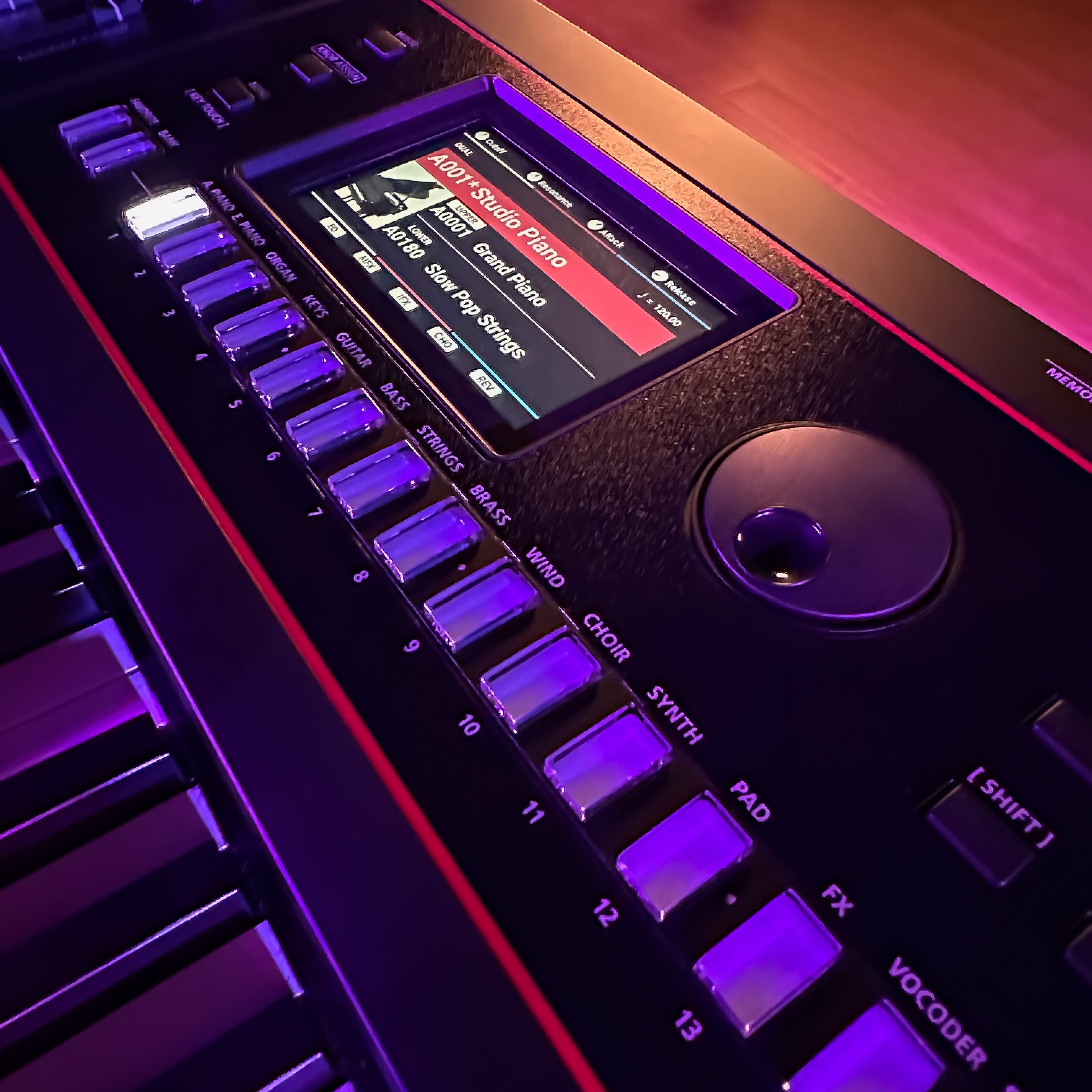 Roland Juno-D7 76-Key Synthesizer View 7