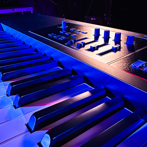 Roland Juno-D7 76-Key Synthesizer View 5