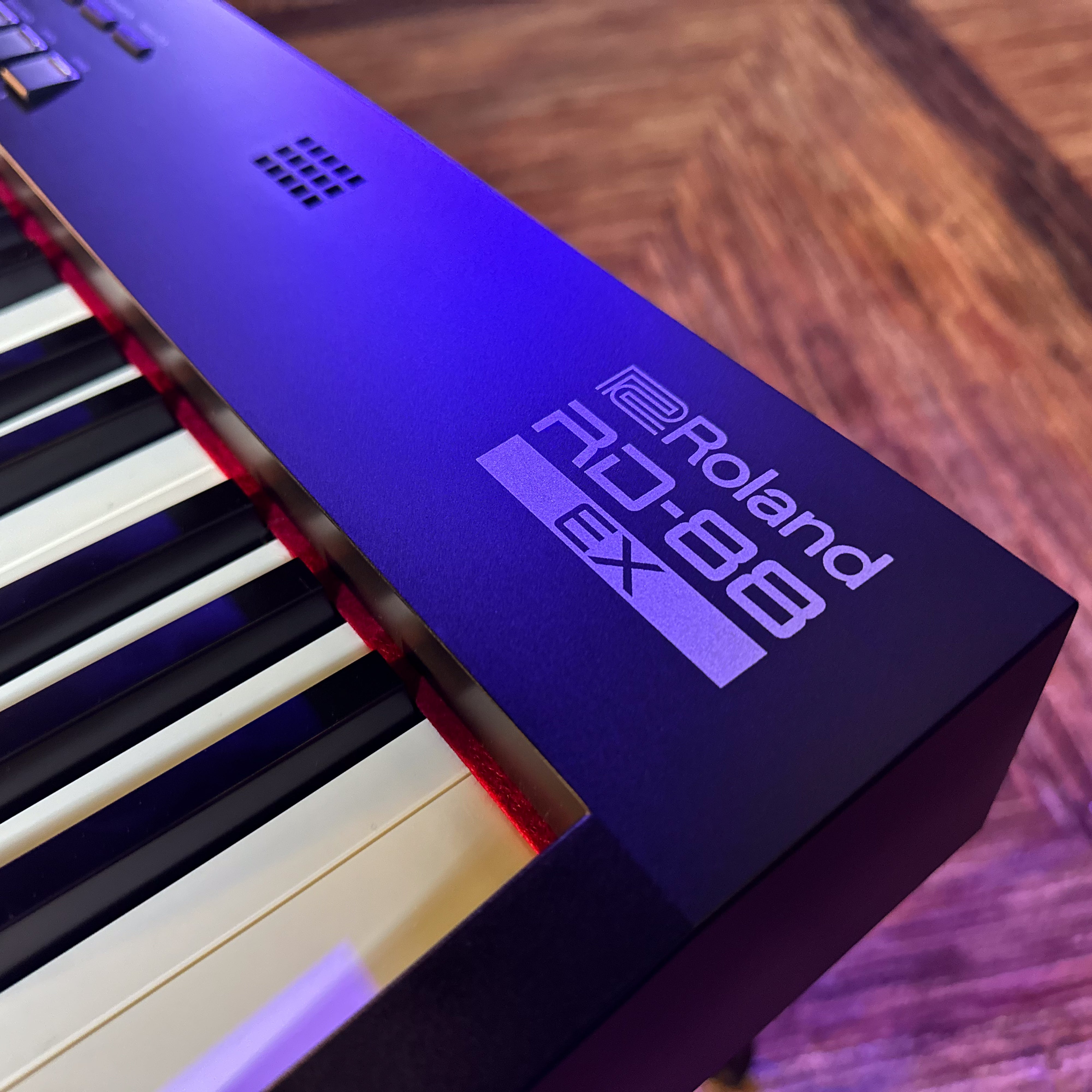 Roland RD-88 EX Stage Piano - View 5