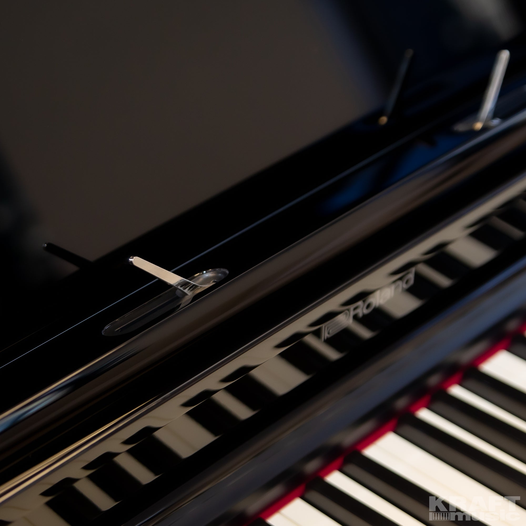 Roland GP-3 Digital Grand Piano - Polished Ebony – Kraft Music