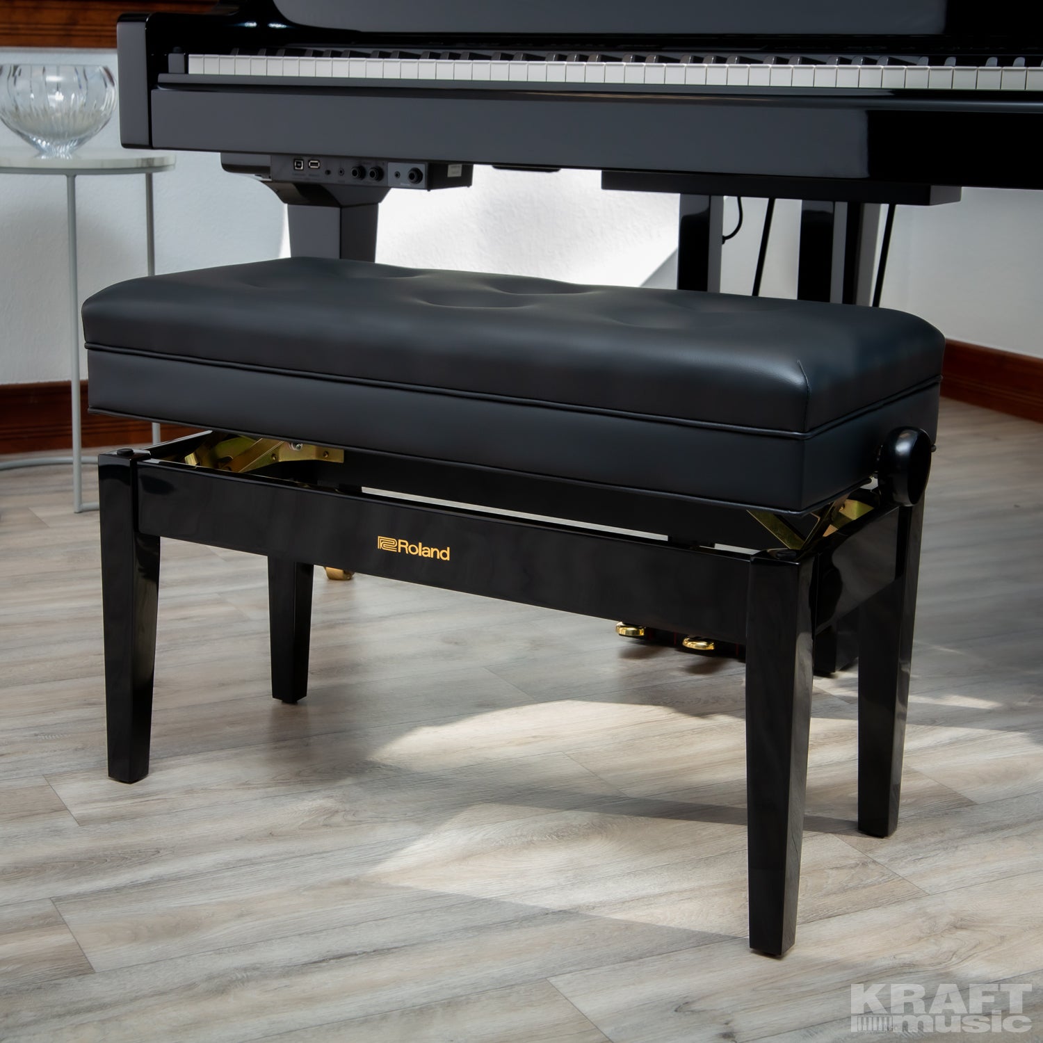 Roland GP609 Digital Grand Piano - Polished Ebony - bench