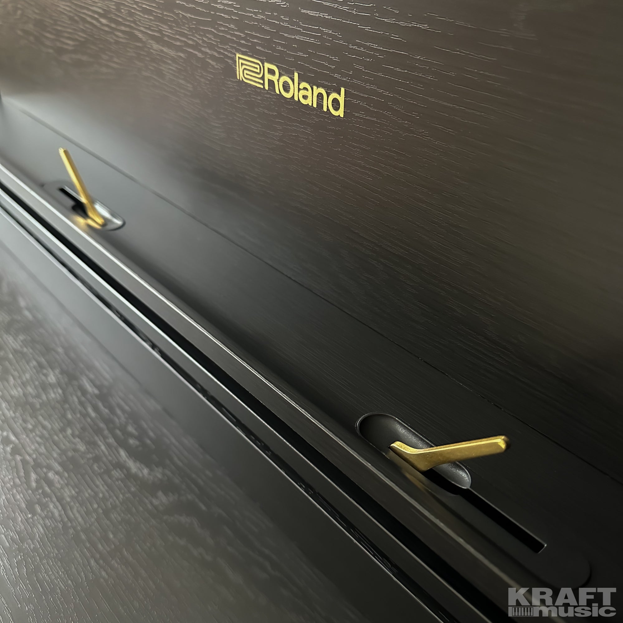 Roland LX706 Digital Piano - Charcoal Black - music score braces up