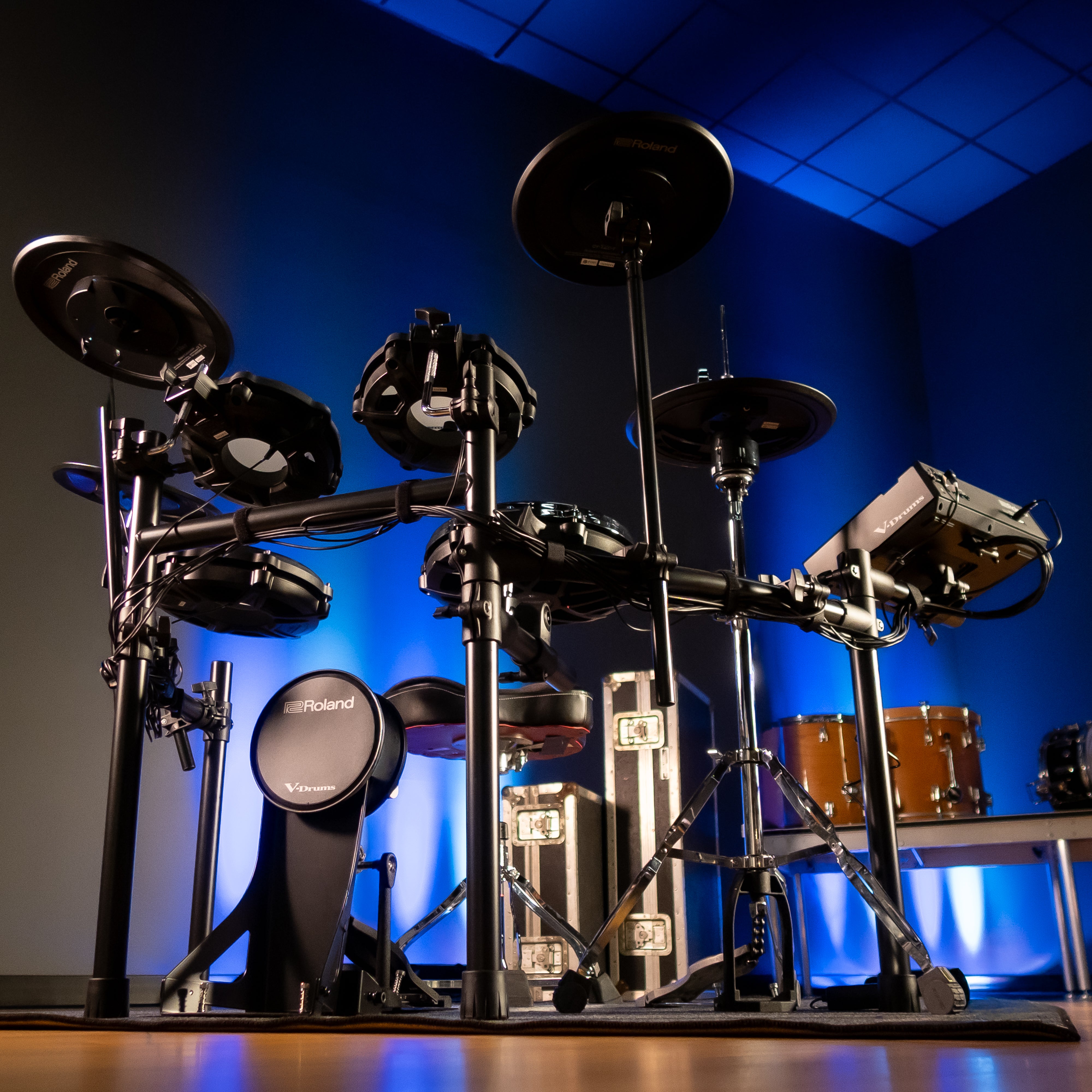 Roland V-Drums TD316 Electronic Drum Set - View 1