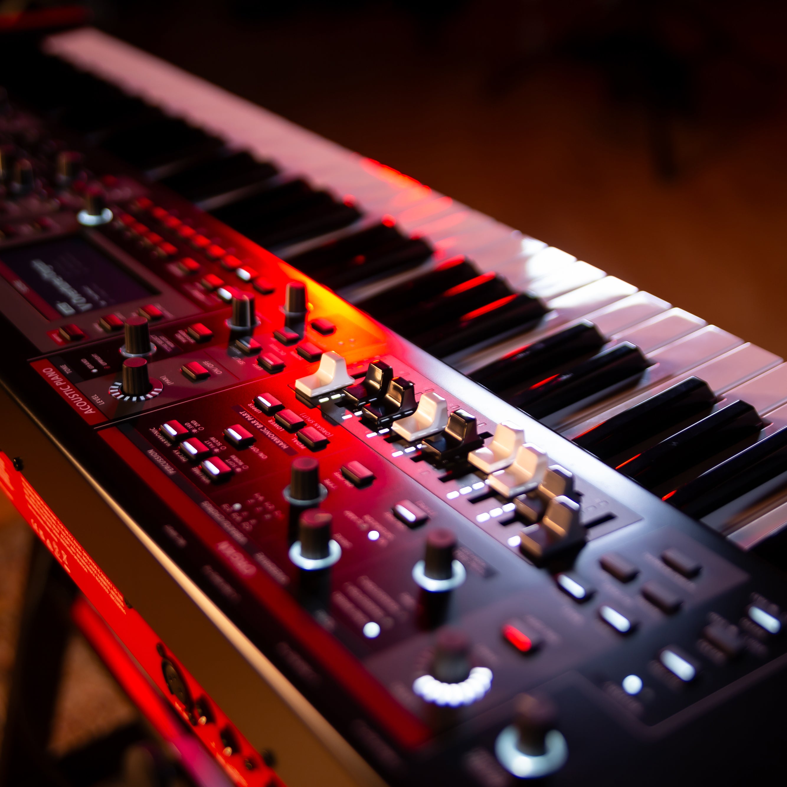 Roland V-Stage 88 Stage Keyboard – Kraft Music