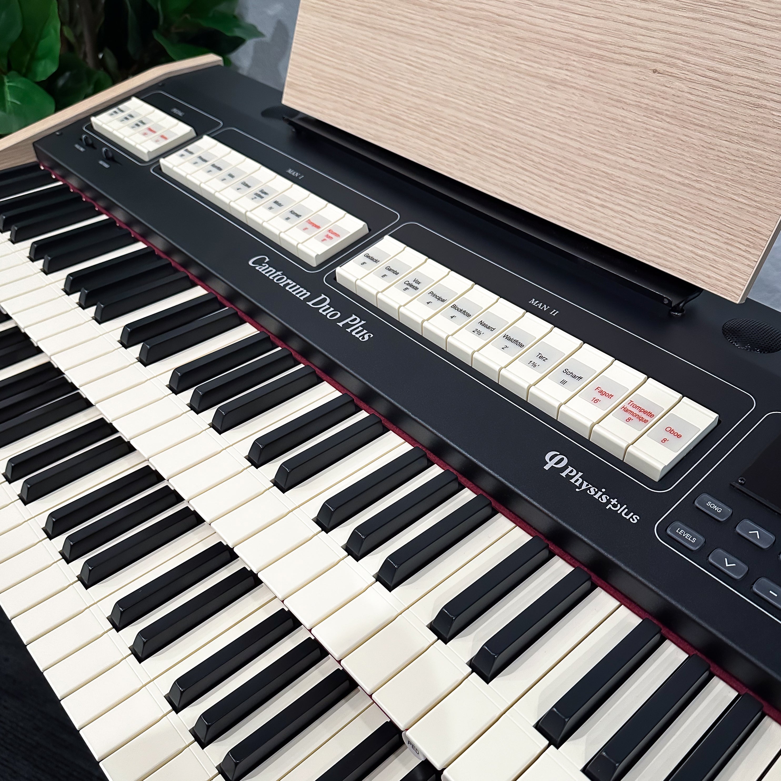 Viscount Cantorum Duo Plus Two Manual Portable Organ – Kraft Music