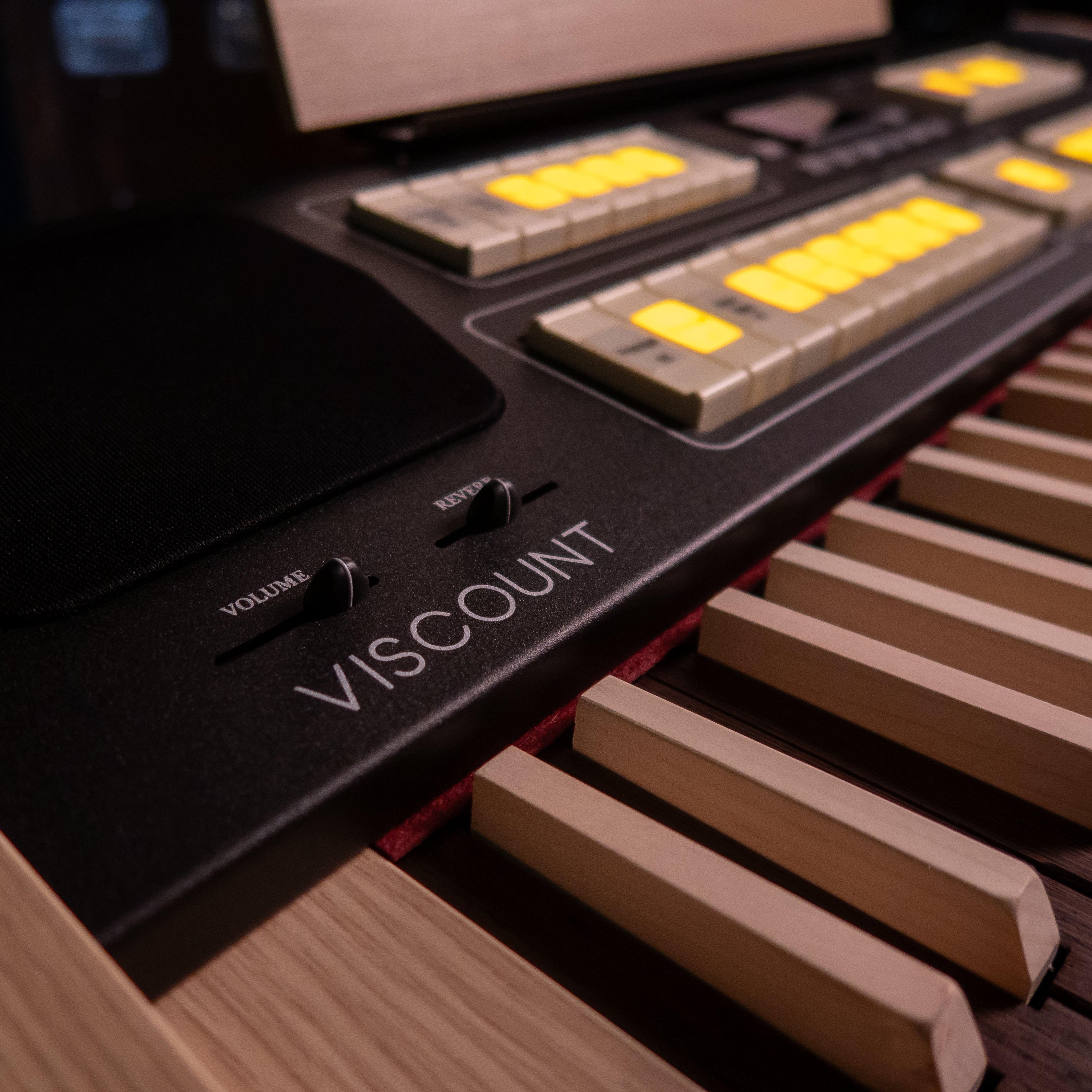 Viscount Cantorum Uno Plus Single Manual Portable Organ W/ STAND