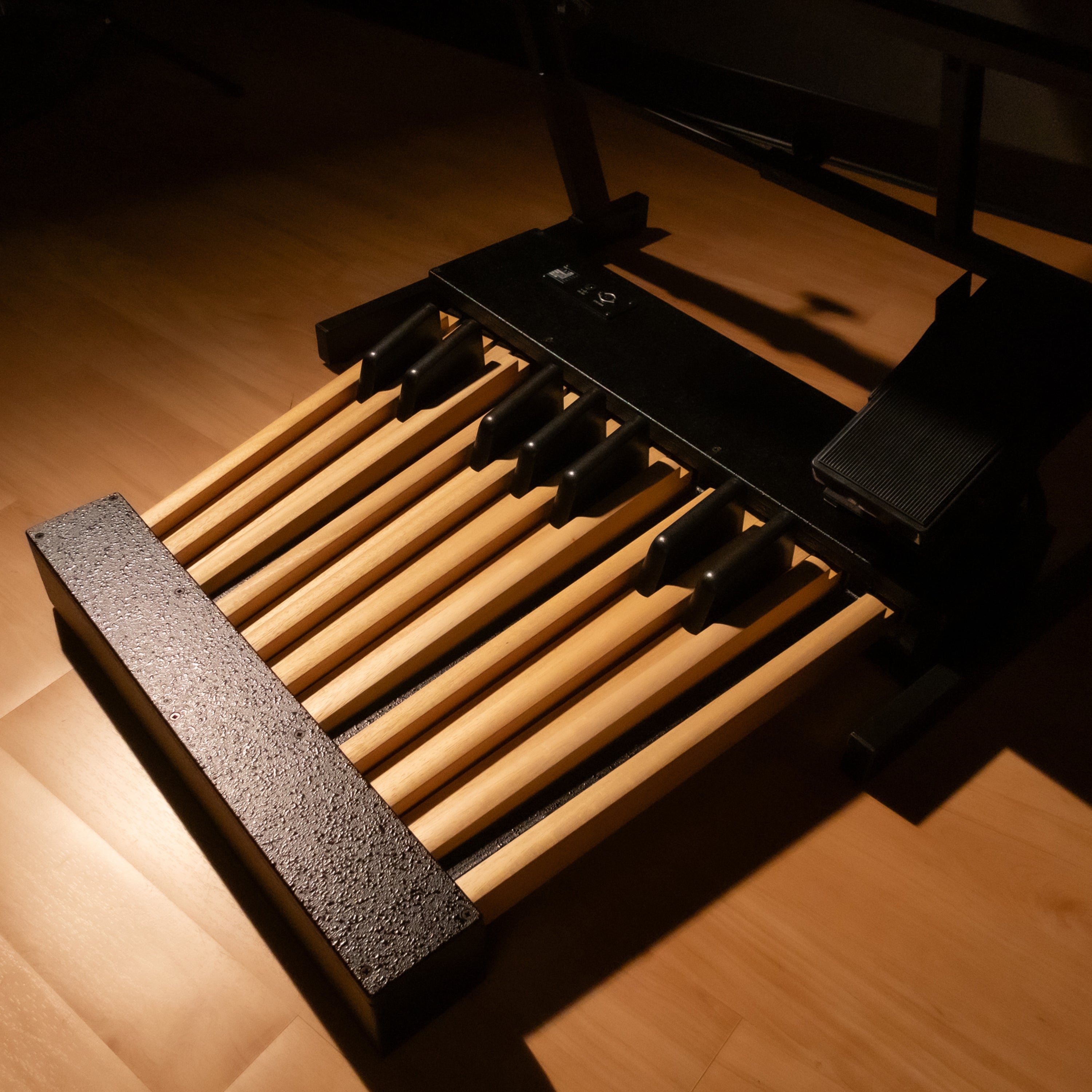 Viscount Pedalboard 18