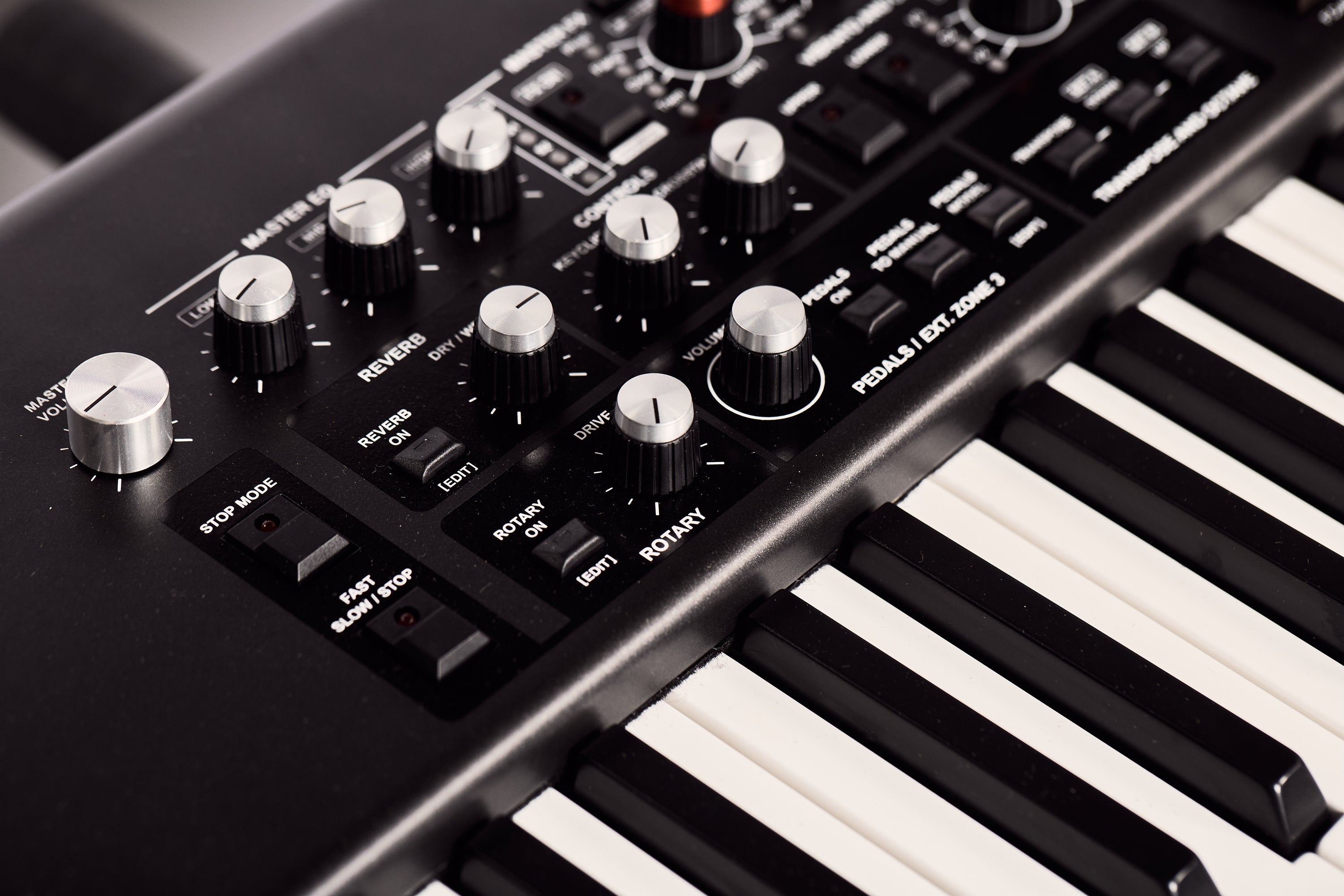 Viscount Legend One 73 Stage Keyboard – Kraft Music