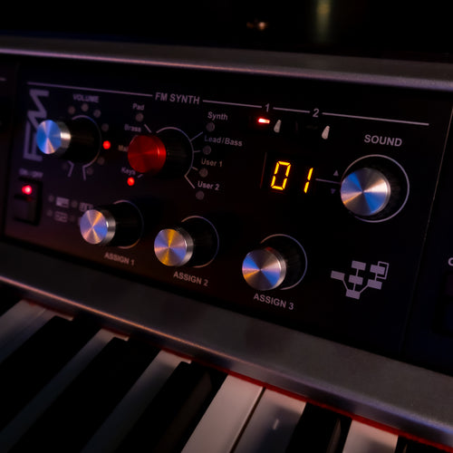 Viscount Legend '70s FM Synth Sound Module installed in a Viscount Legend '70s MKII Compact 73-key Modular Stage Piano - view 1