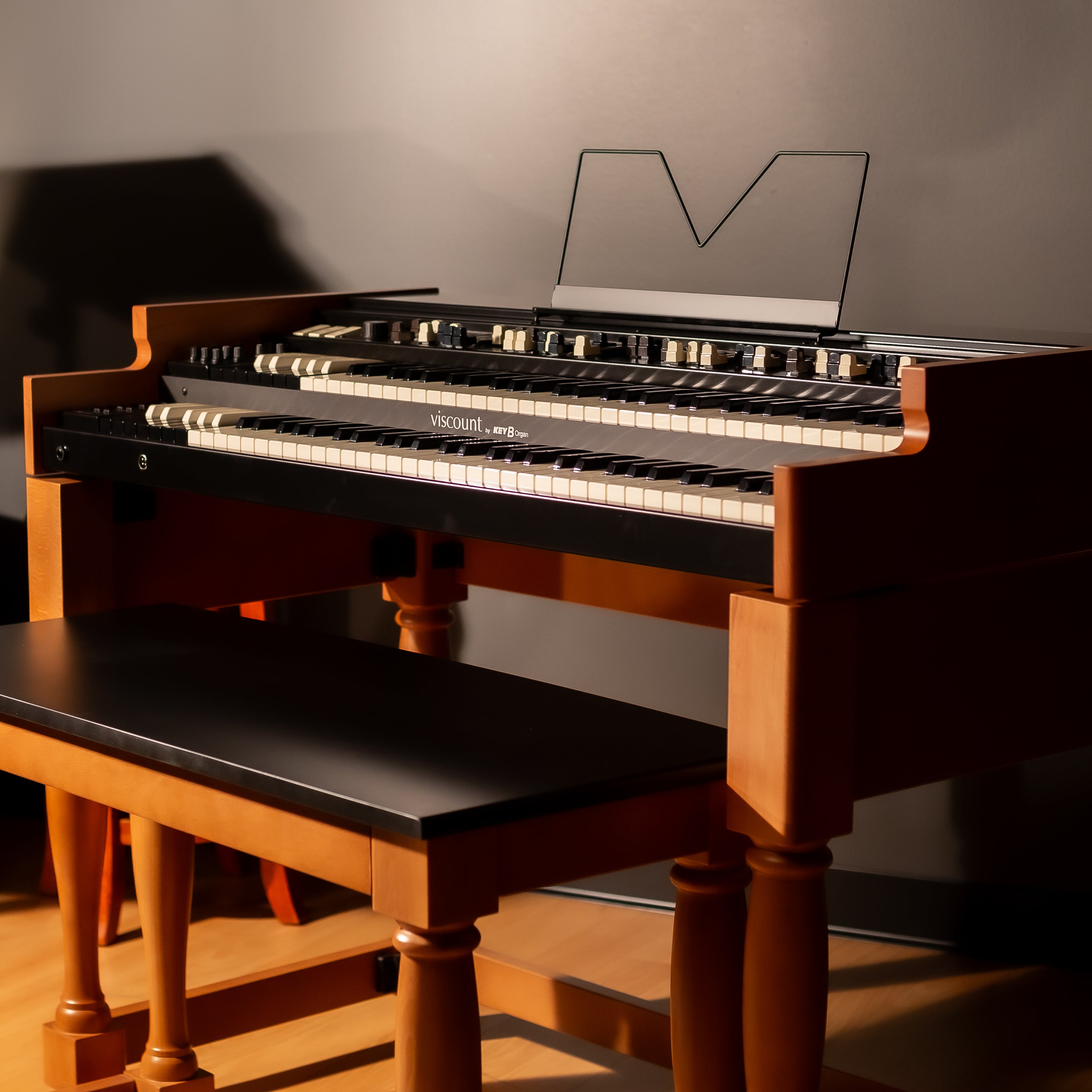 Viscount Legend Organ - View 2