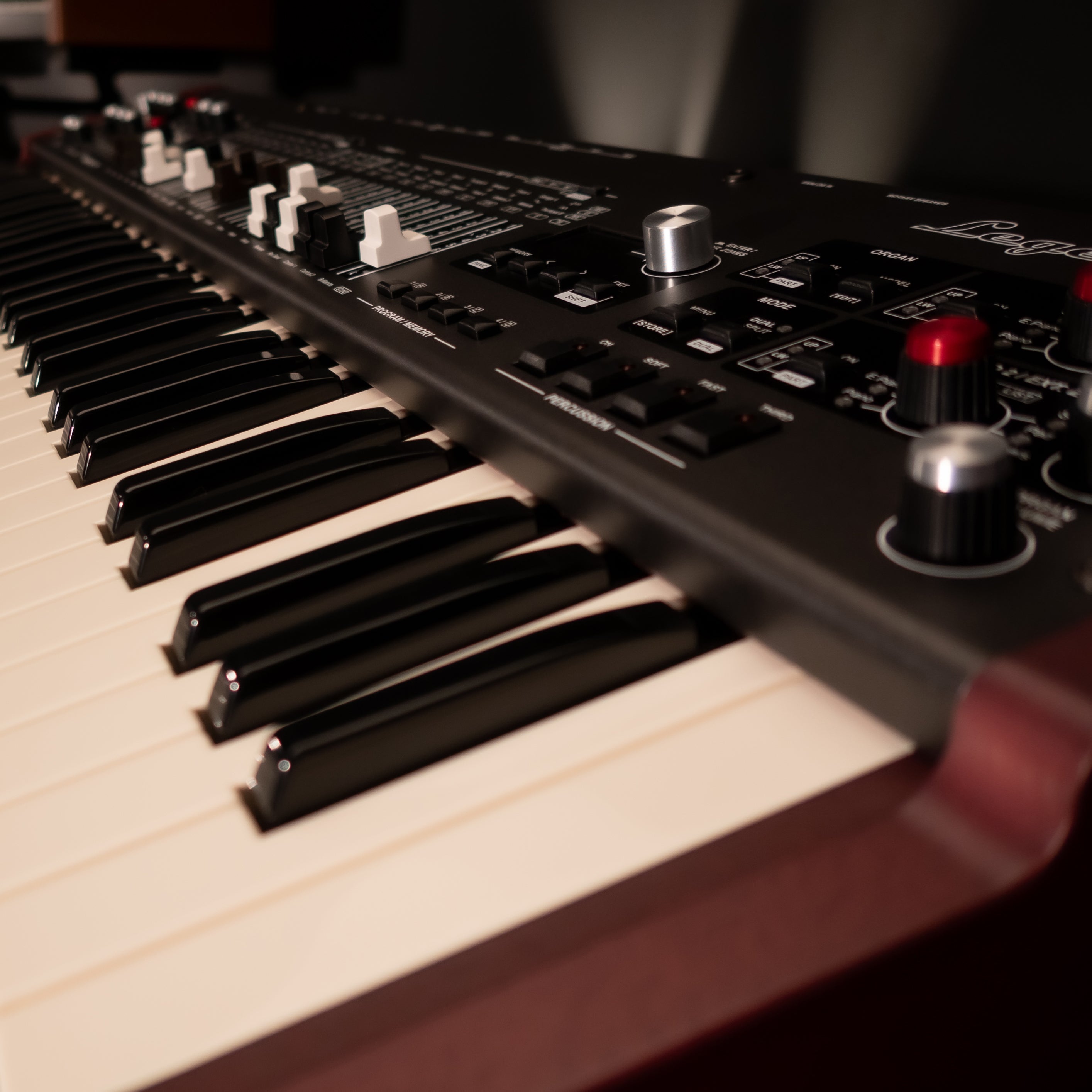 Viscount Legend One 61 Stage Keyboard - View 1