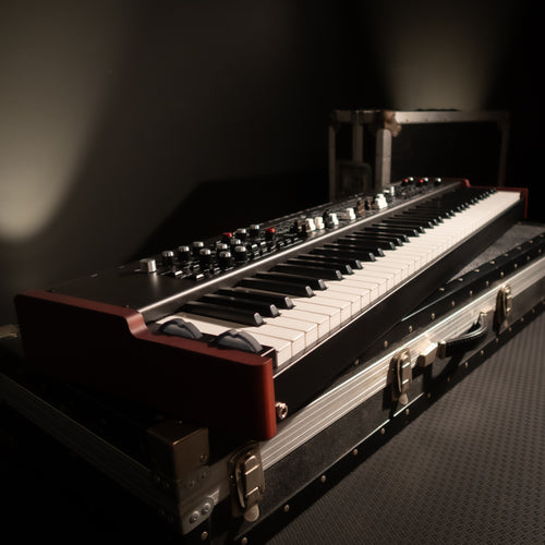Viscount Legend One 73 Stage Keyboard - View 1