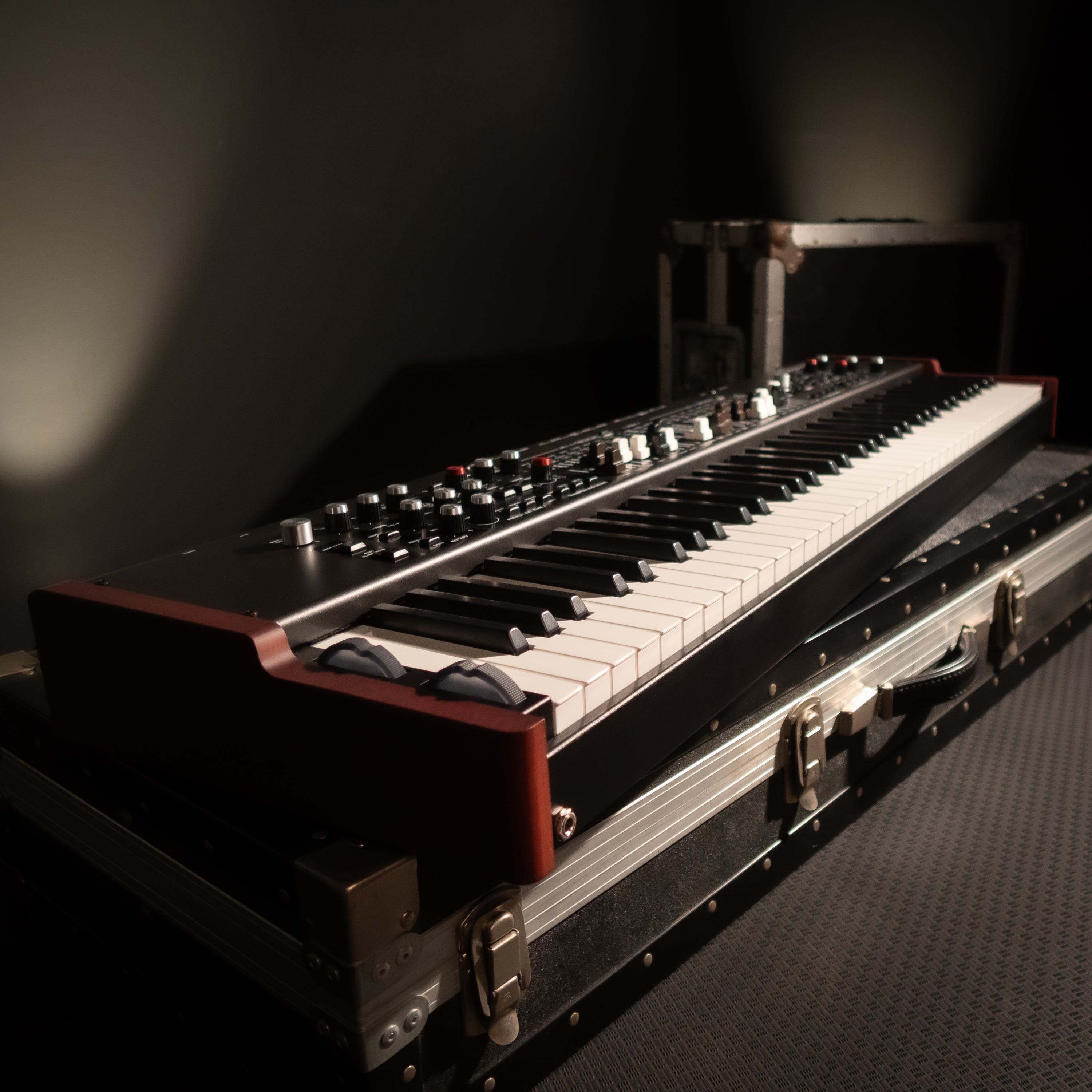 Viscount Legend One 73 Stage Keyboard - View 1