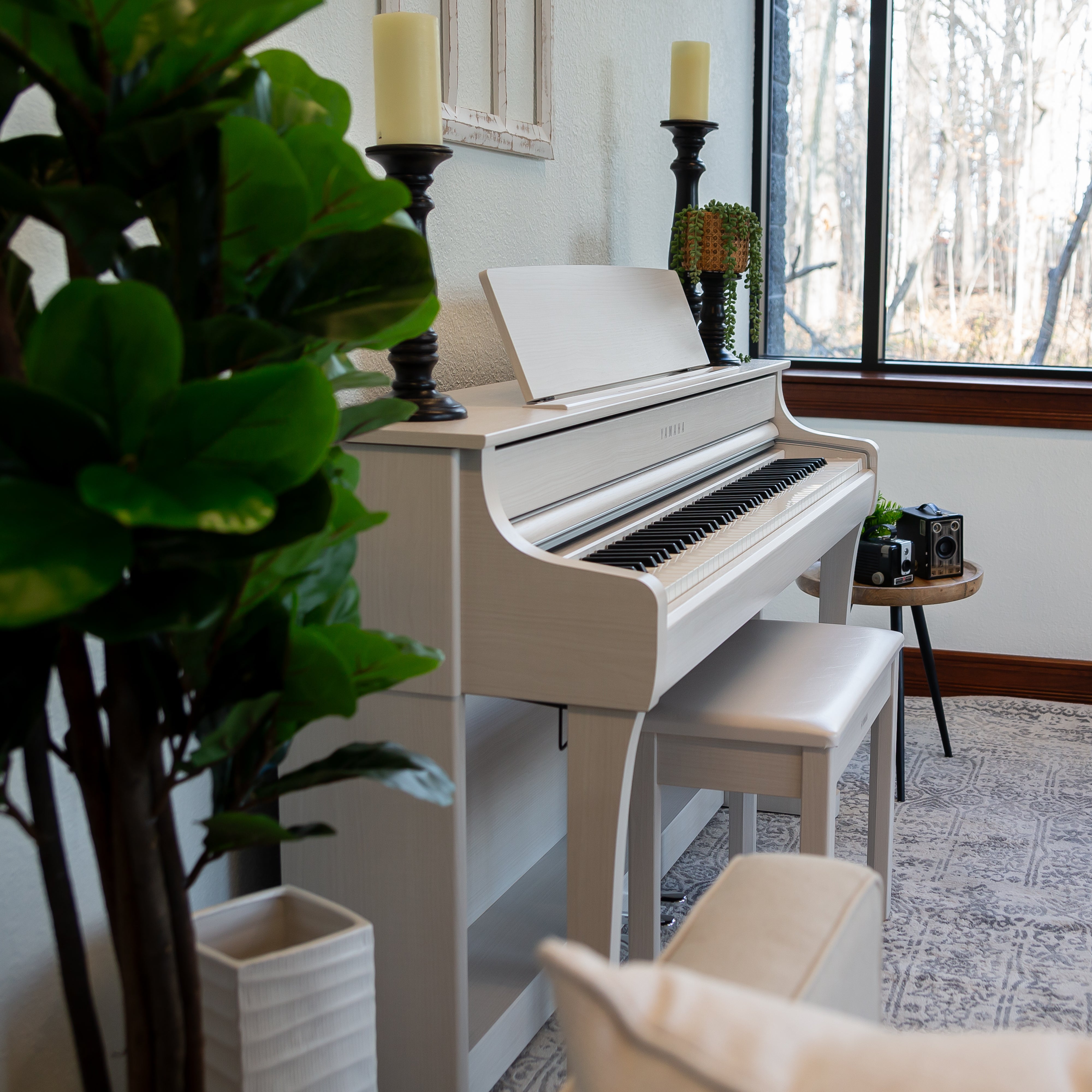 Yamaha Clavinova CLP-845 Digital Piano - White Birch, view 3